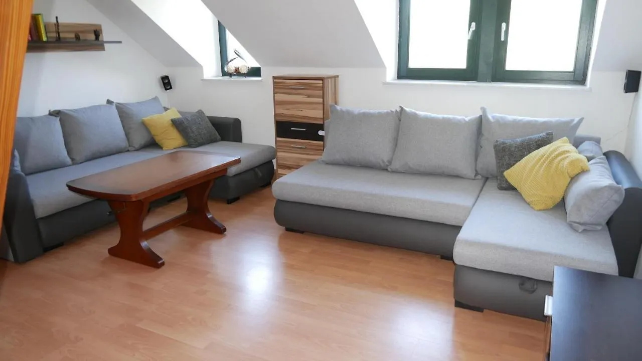 Apartment Casacolombia Traumhafte Neustadt-Wohnung Am Park Dresden Germany
